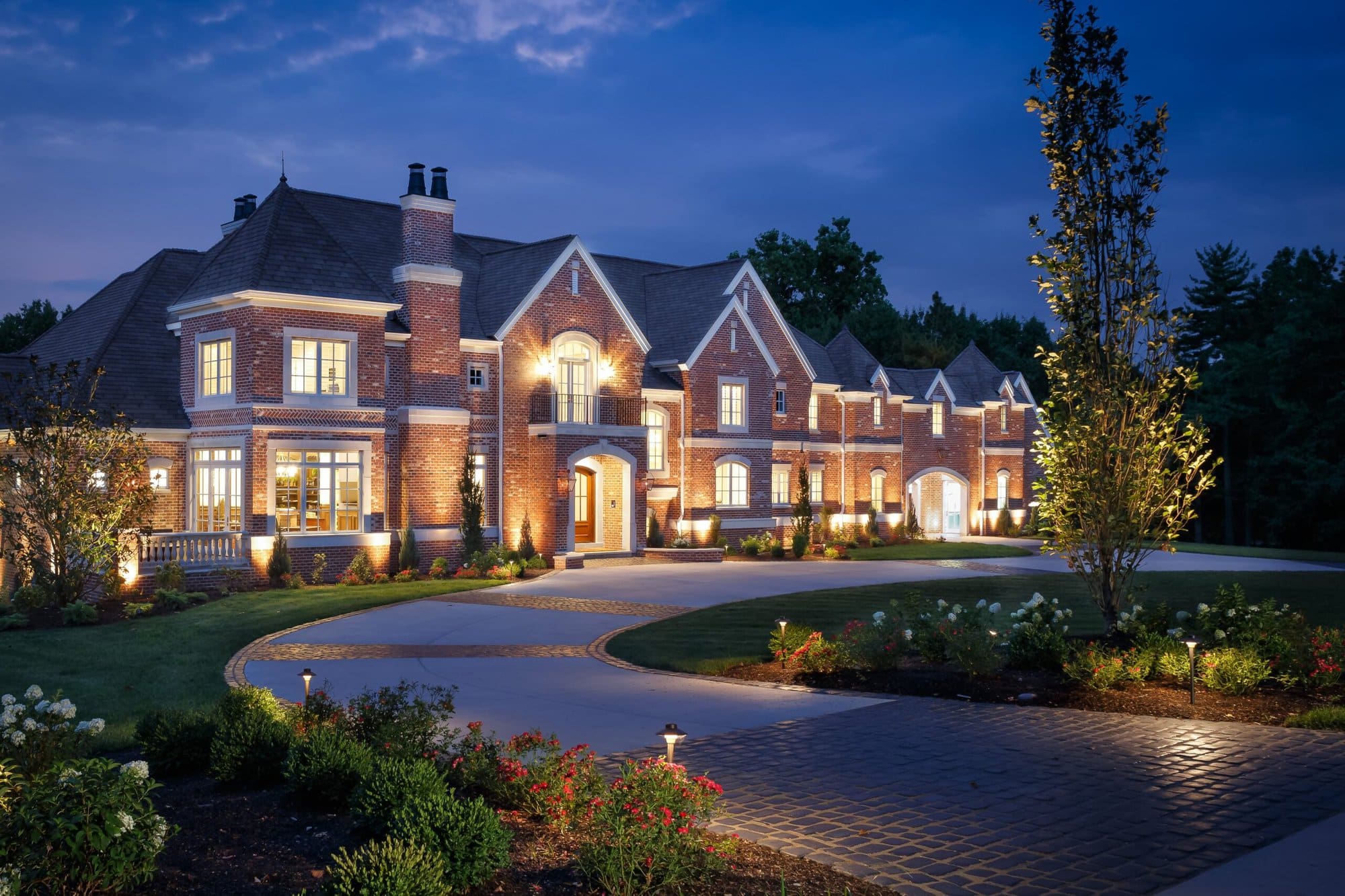 Architectural Lighting for Outside of the Home